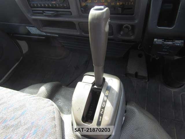 Isuzu ELF TRUCK 2003-11 8561798-15