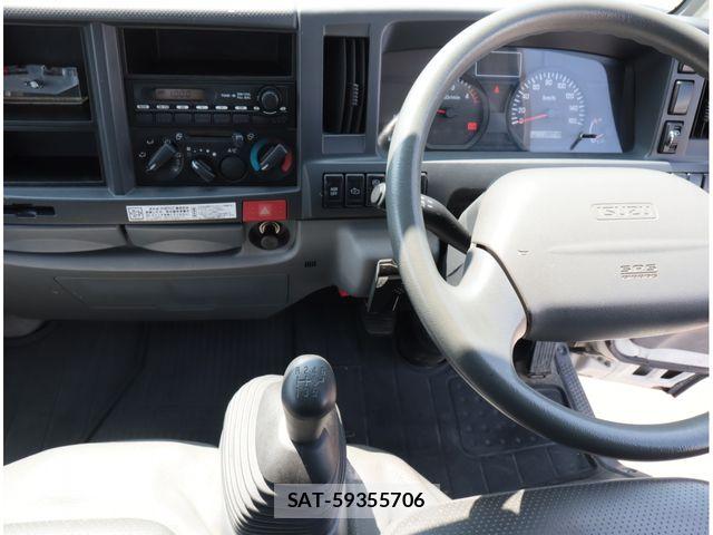 Isuzu ELF TRUCK 2012-04 8561794-23