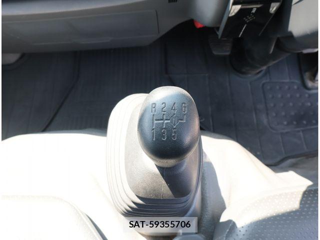 Isuzu ELF TRUCK 2012-04 8561794-24