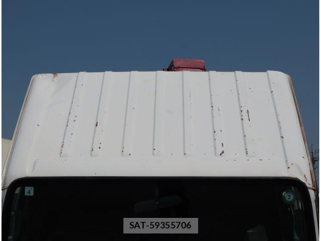 Isuzu ELF TRUCK 2012-04 8561794-27