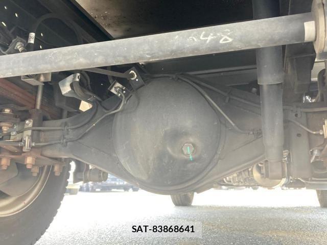 Isuzu ELF TRUCK 2021-07 8561787-12
