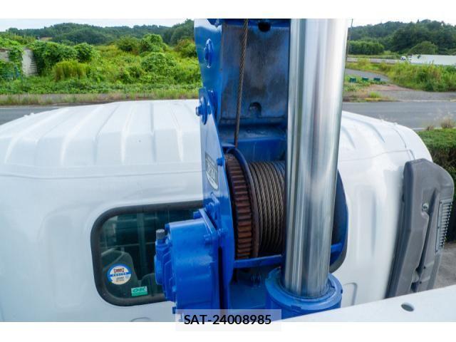 Isuzu ELF TRUCK 2011-11 8561780-21
