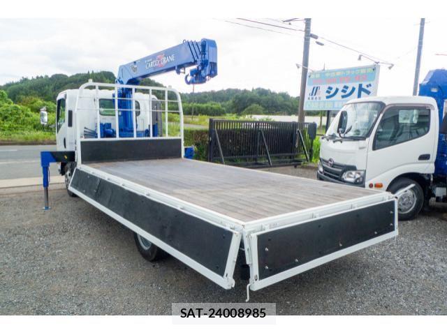 Isuzu ELF TRUCK 2011-11 8561780-6