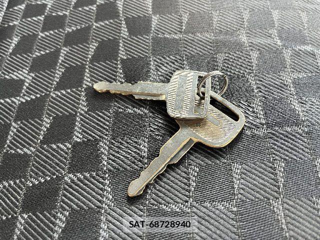 Isuzu ELF TRUCK 2005-06 8561797-25