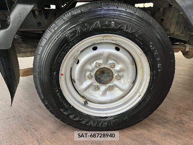 Isuzu ELF TRUCK 2005-06 8561797-26
