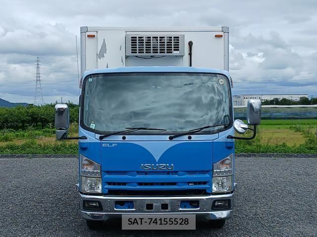 Isuzu ELF TRUCK 2012-01 8561791-3