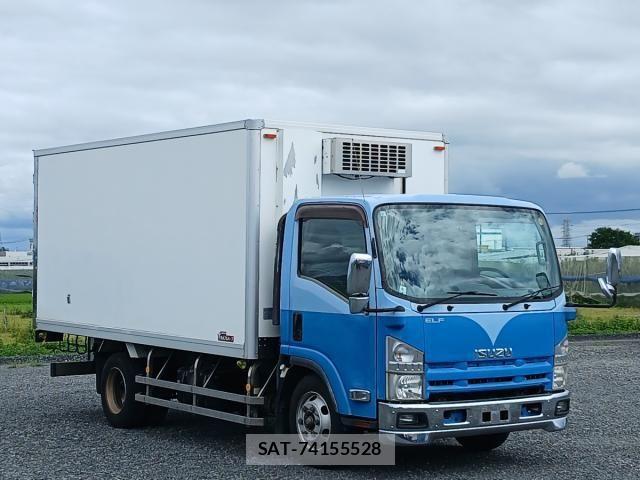 Isuzu ELF TRUCK 2012-01 8561791-5