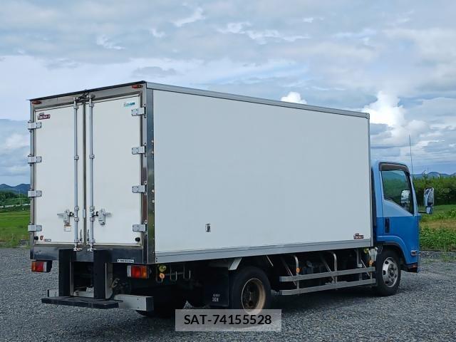 Isuzu ELF TRUCK 2012-01 8561791-8