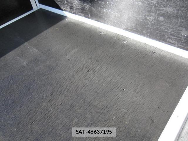 Isuzu ELF TRUCK 2003-11 8561795-11