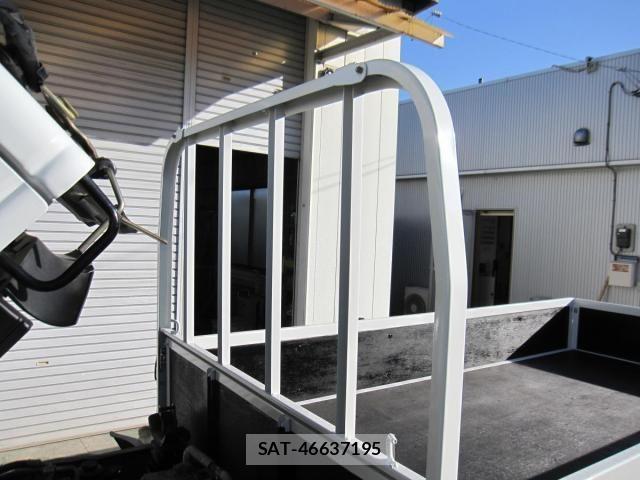 Isuzu ELF TRUCK 2003-11 8561795-14