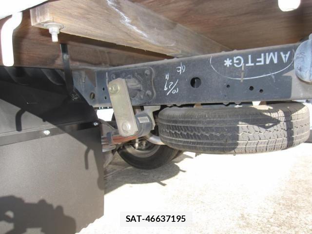 Isuzu ELF TRUCK 2003-11 8561795-19