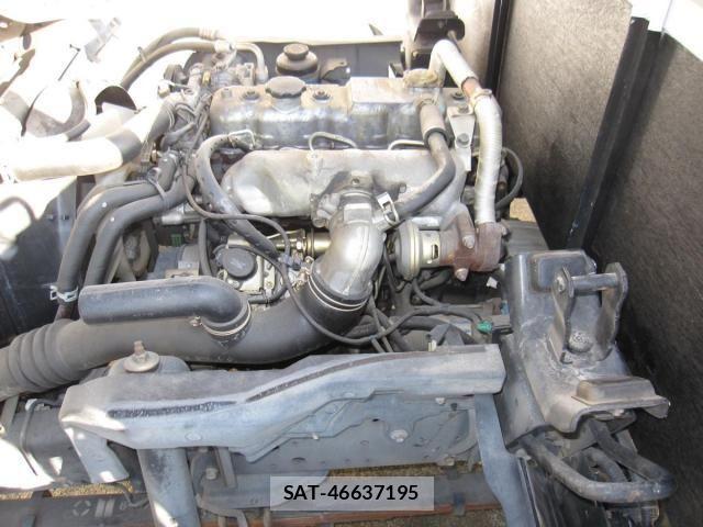 Isuzu ELF TRUCK 2003-11 8561795-24
