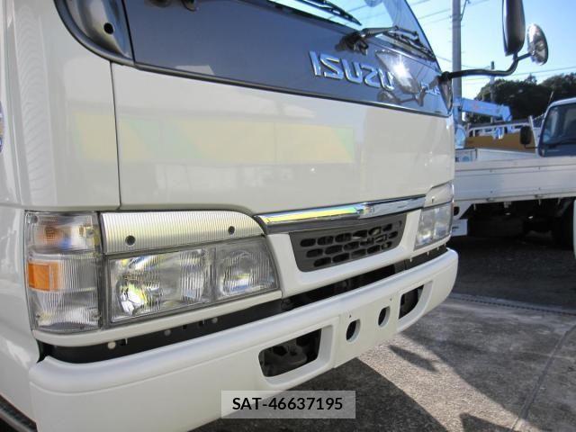 Isuzu ELF TRUCK 2003-11 8561795-2
