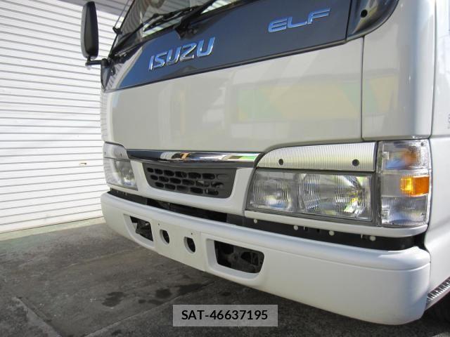 Isuzu ELF TRUCK 2003-11 8561795-4