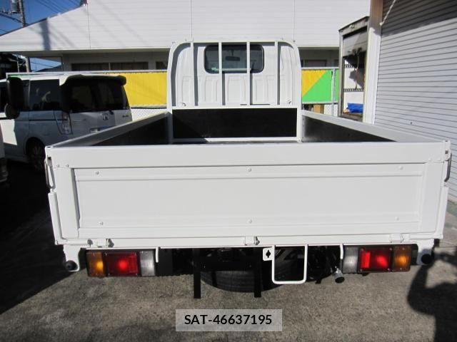 Isuzu ELF TRUCK 2003-11 8561795-7