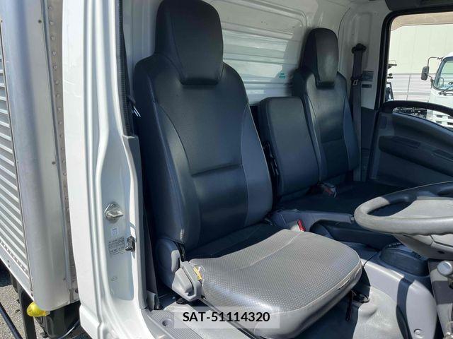 Isuzu ELF TRUCK 2016-06 8561783-17