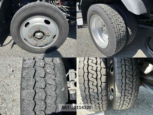 Isuzu ELF TRUCK 2016-06 8561783-27
