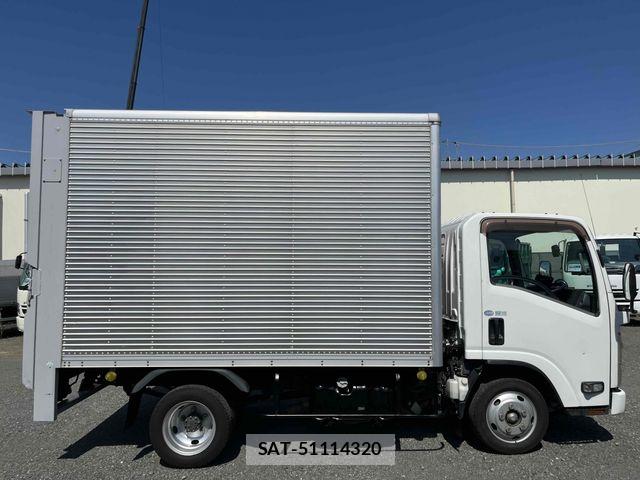 Isuzu ELF TRUCK 2016-06 8561783-2
