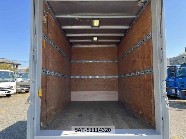 Isuzu ELF TRUCK 2016-06 8561783-6