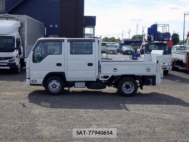 Isuzu ELF TRUCK 2017-05 8561782-3