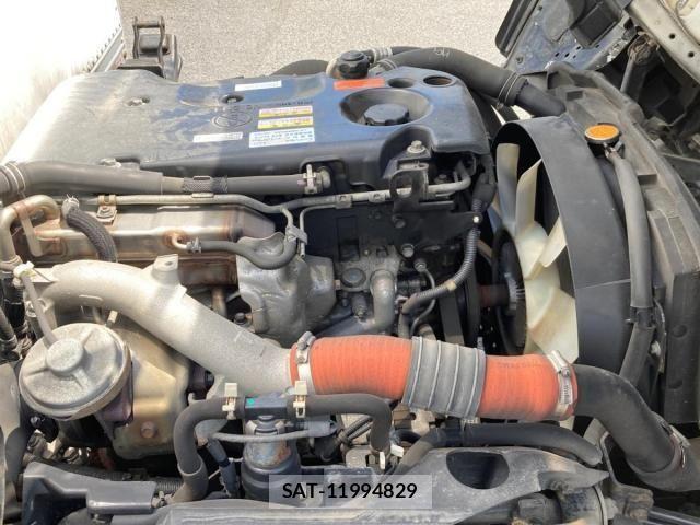 Isuzu ELF TRUCK 2014-08 8561799-13