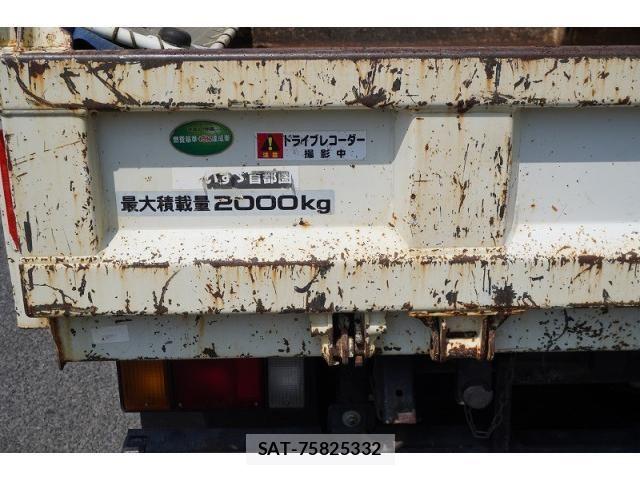 Isuzu ELF TRUCK 2017-02 8561785-19