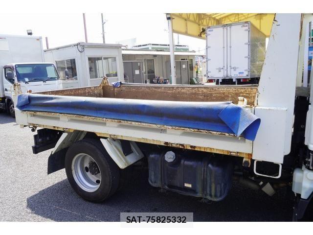 Isuzu ELF TRUCK 2017-02 8561785-22