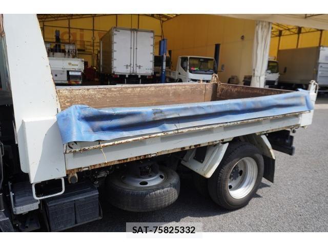 Isuzu ELF TRUCK 2017-02 8561785-23