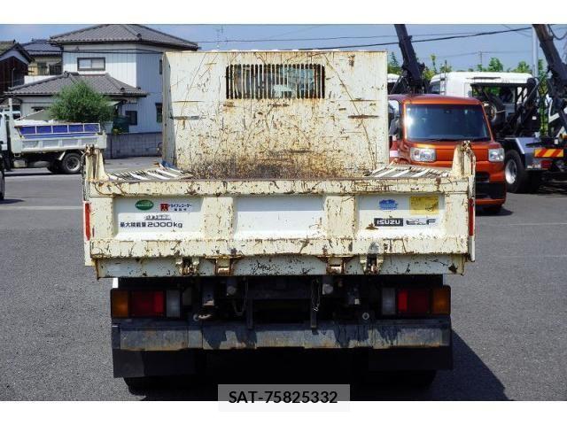 Isuzu ELF TRUCK 2017-02 8561785-3