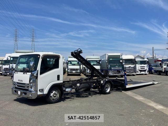 Isuzu ELF TRUCK 2021-09 8561779-0