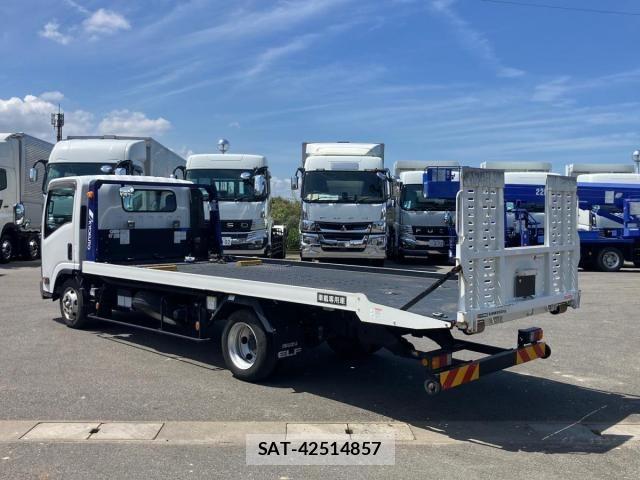 Isuzu ELF TRUCK 2021-09 8561779-3