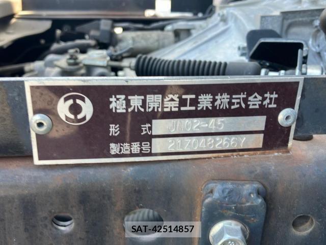 Isuzu ELF TRUCK 2021-09 8561779-6