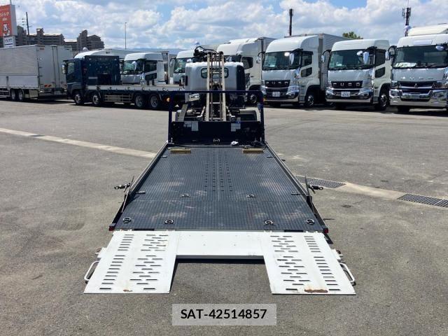 Isuzu ELF TRUCK 2021-09 8561779-7