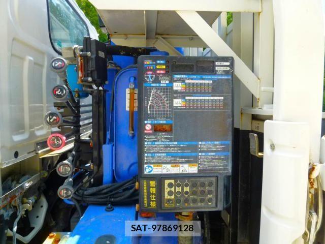 Isuzu ELF TRUCK 2021-04 8561781-24