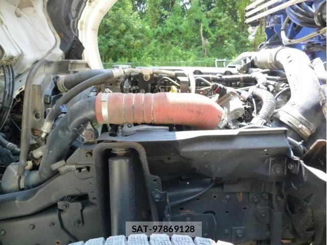 Isuzu ELF TRUCK 2021-04 8561781-29