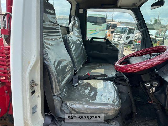 Isuzu ELF TRUCK 2002-09 8561800-11