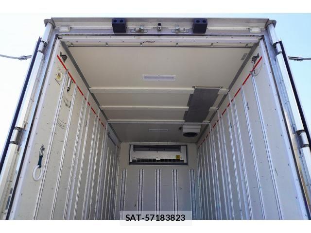 Isuzu ELF TRUCK 2020-08 8626619-21