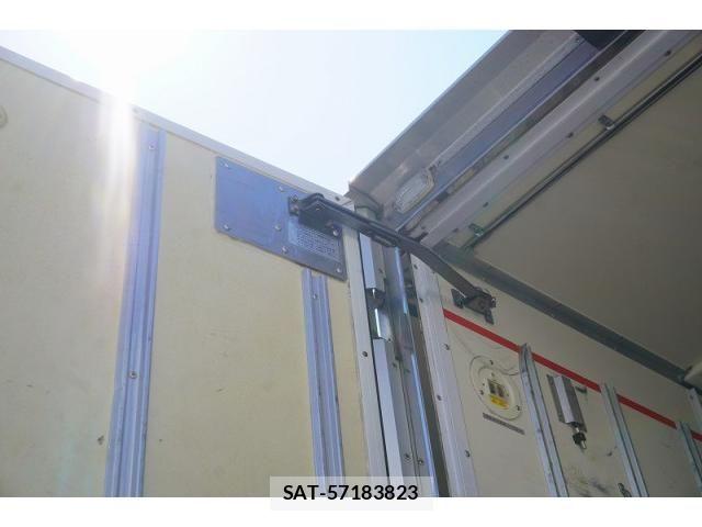 Isuzu ELF TRUCK 2020-08 8626619-26
