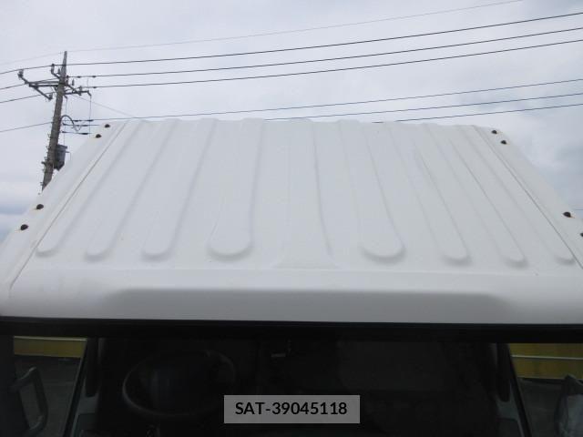 Isuzu ELF TRUCK 2018-06 8626622-18