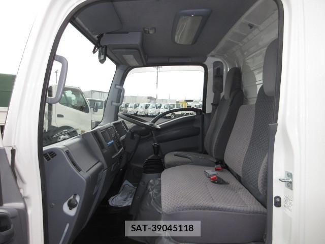 Isuzu ELF TRUCK 2018-06 8626622-27