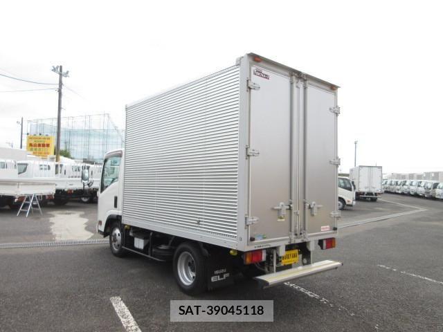 Isuzu ELF TRUCK 2018-06 8626622-2