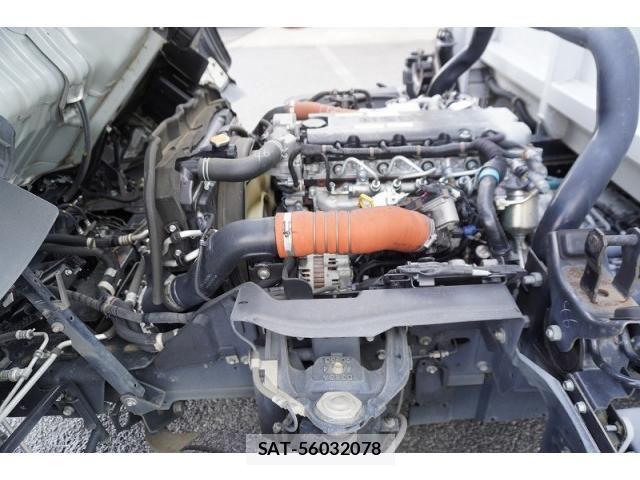 Isuzu ELF TRUCK 2019-11 8626623-14