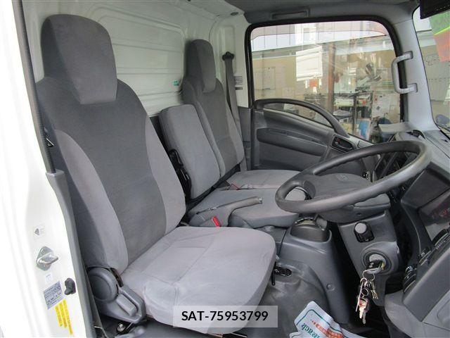 Isuzu ELF TRUCK 2016-07 8626632-13