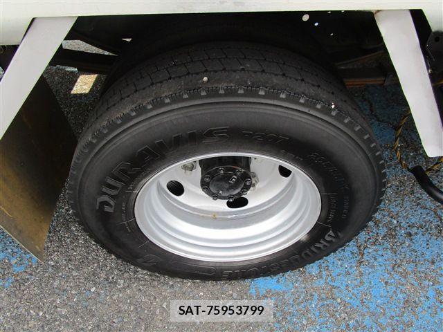 Isuzu ELF TRUCK 2016-07 8626632-18
