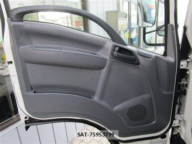 Isuzu ELF TRUCK 2016-07 8626632-21