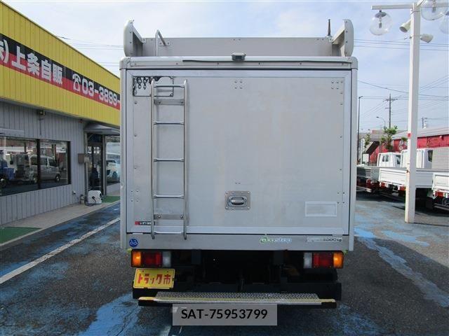 Isuzu ELF TRUCK 2016-07 8626632-4