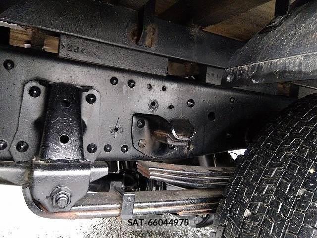 Isuzu ELF TRUCK 2012-06 8626614-17