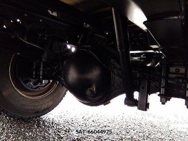 Isuzu ELF TRUCK 2012-06 8626614-18