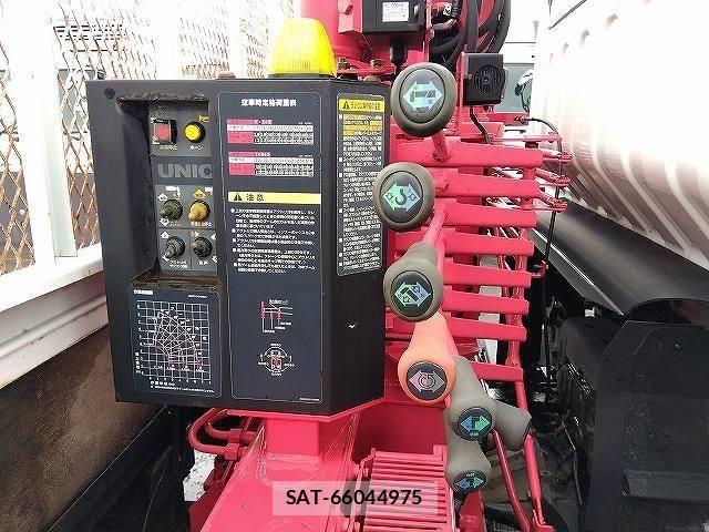 Isuzu ELF TRUCK 2012-06 8626614-7