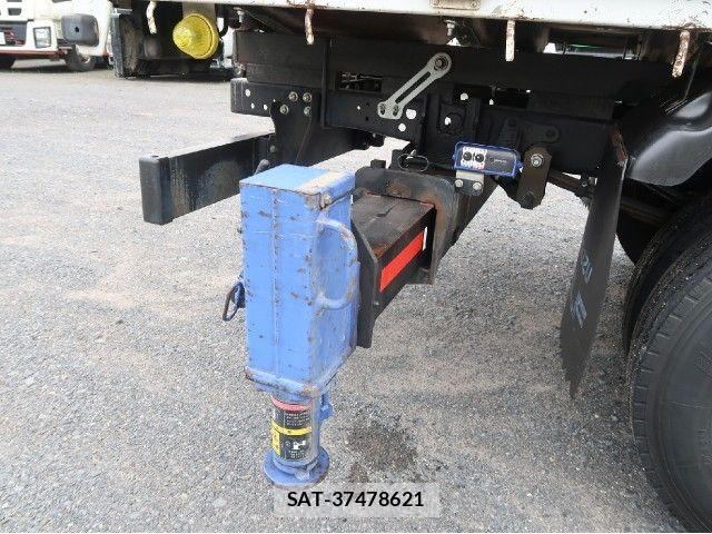 Isuzu ELF TRUCK 2012-12 8626621-10